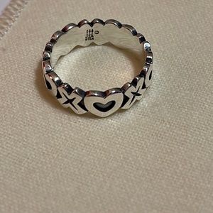 James Avery Sterling Silver Hugs and Kisses Ring